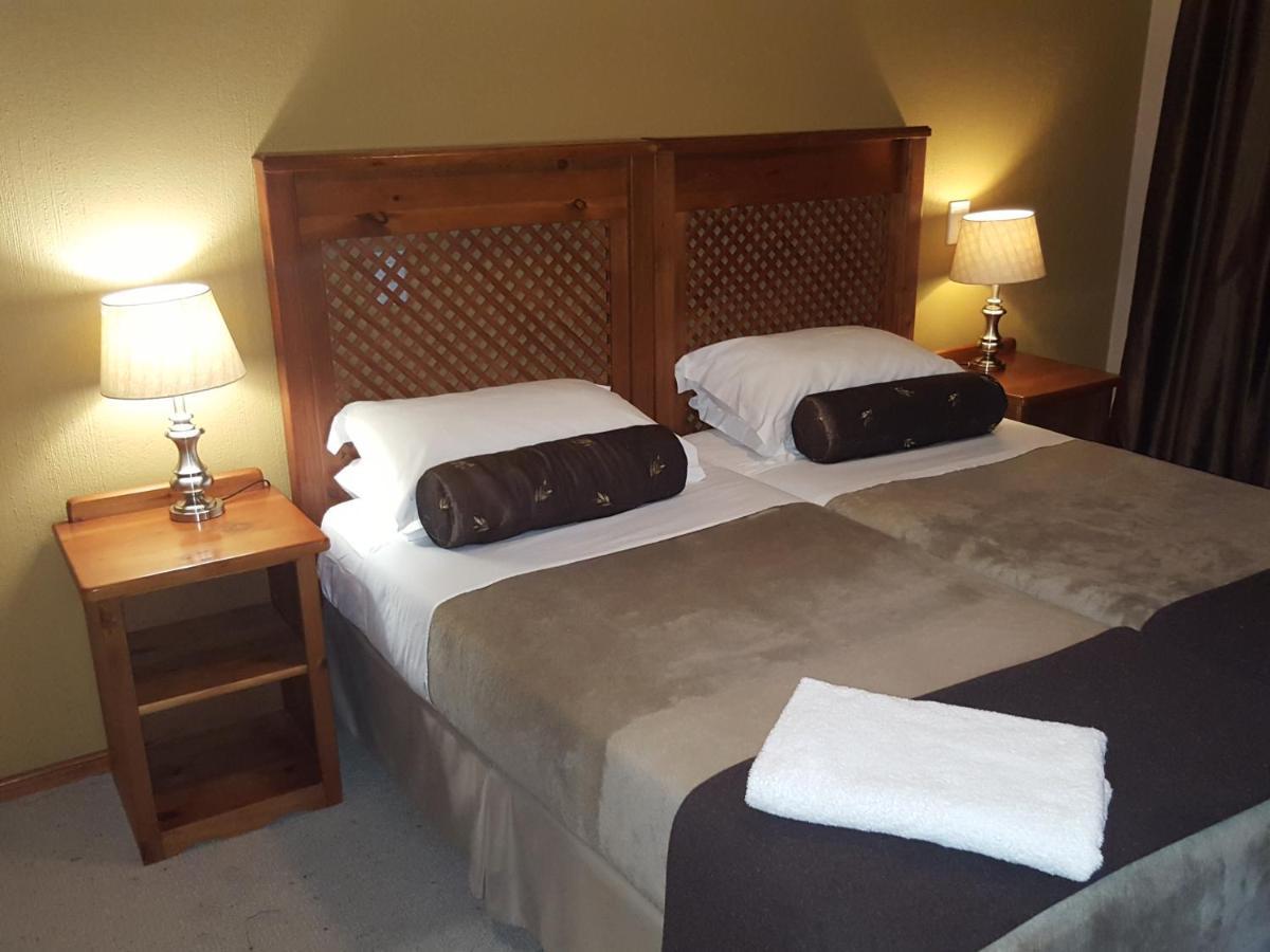Bed and Breakfast Grace Place Bnb Претория Экстерьер фото